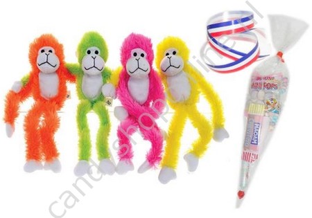 Pluche Aapje 33cm. met snoepzak